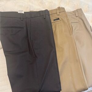 Dockers Chinos Flat-Front - 3 Pair